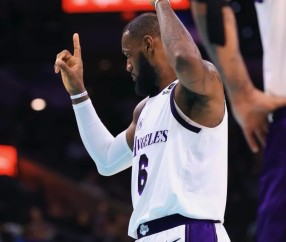 九游体育-穆古鲁扎回归赛场，败北首场状态亮眼，湖人观众沸腾！的简单介绍