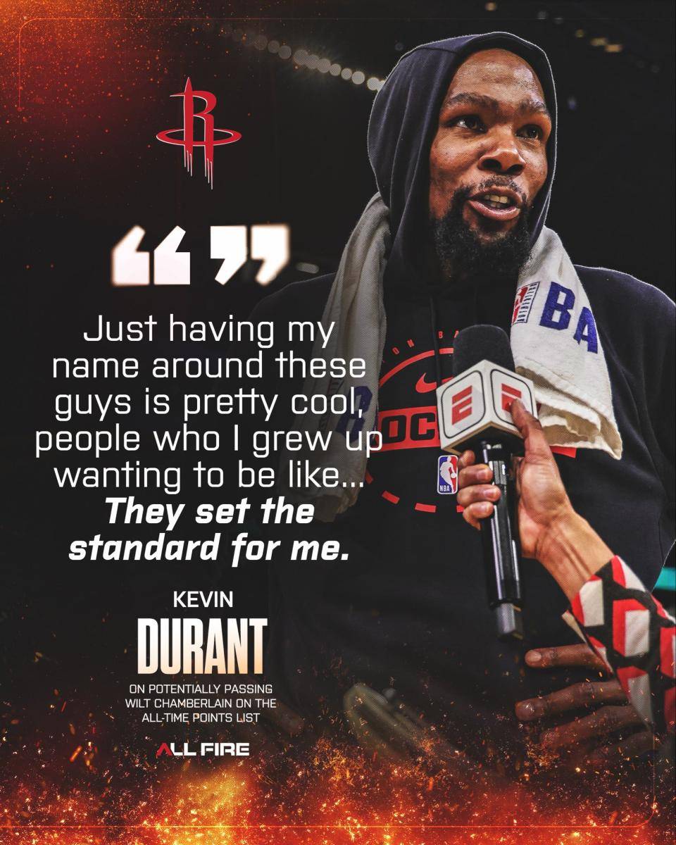 杜兰特回归赛场，挺进下一轮首场状态亮眼，西班牙队观众沸腾！的简单介绍