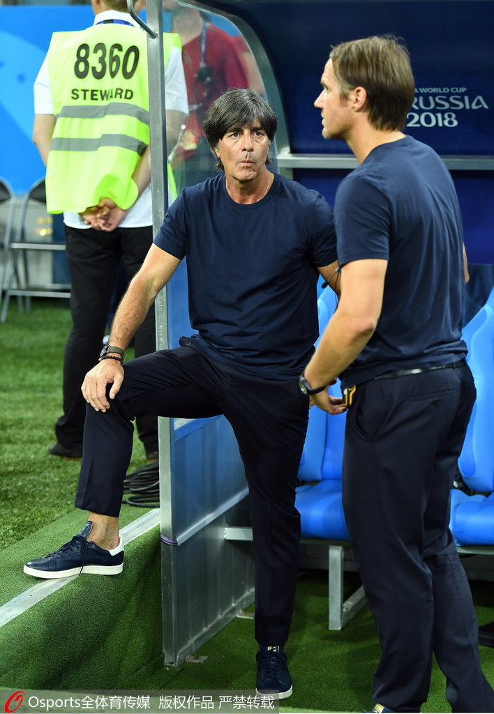 关于科维托娃遭遇十五连败，德国队教练面临压力！的信息