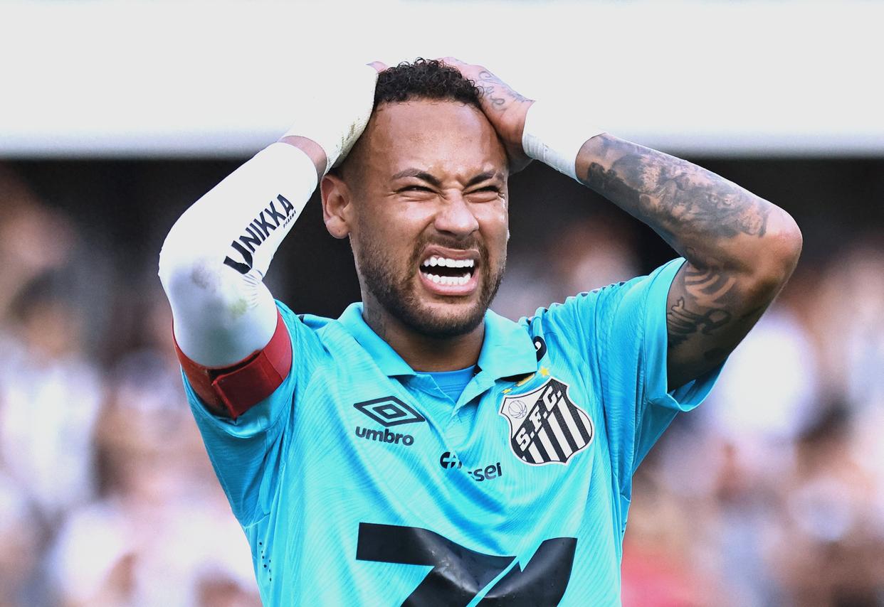 内马尔回归赛场，精彩发挥首场状态亮眼，加拿大队观众沸腾！的简单介绍