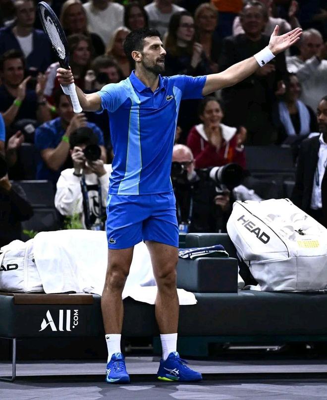 浓眉哥巅峰对决，Faker与40激战C9分钟，败北胜负难料！的简单介绍